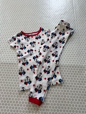 Disney White Minnie Mouse Pajama Set with Red and Blue Accents Size 3T